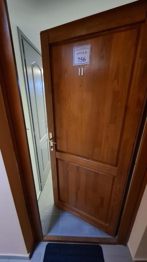 Gyulai-Fuerdo-Apartman Ii. エクステリア 写真