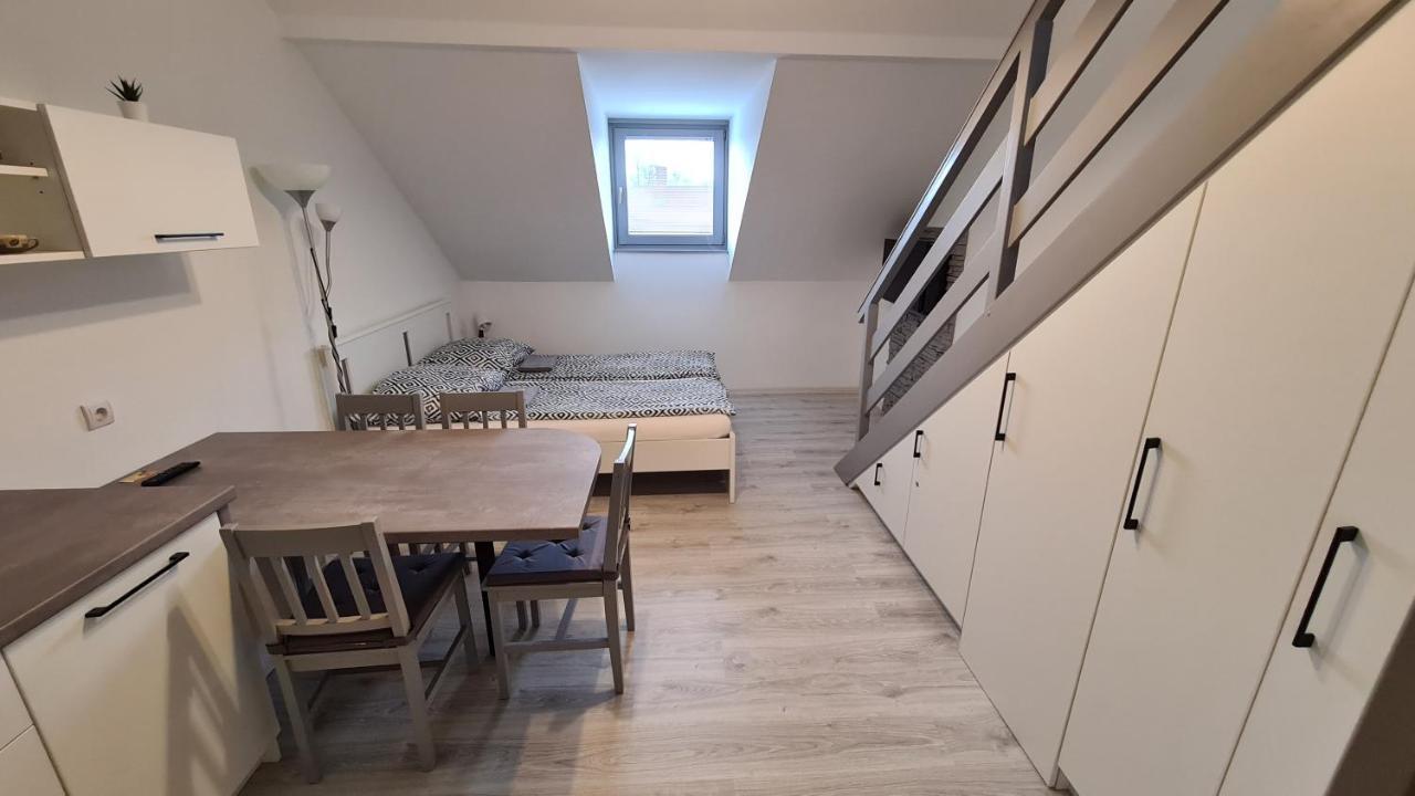 Gyulai-Fuerdo-Apartman Ii. エクステリア 写真