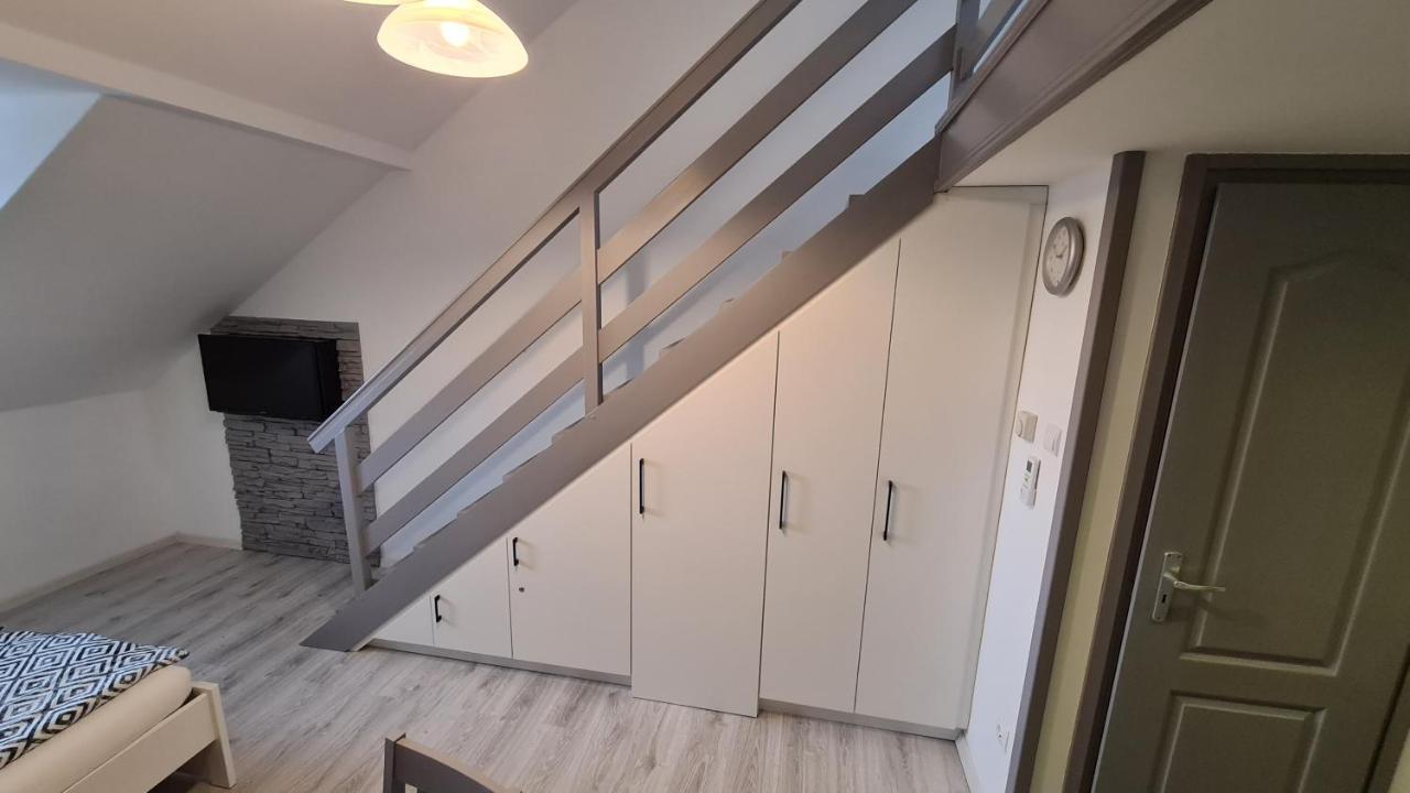 Gyulai-Fuerdo-Apartman Ii. エクステリア 写真